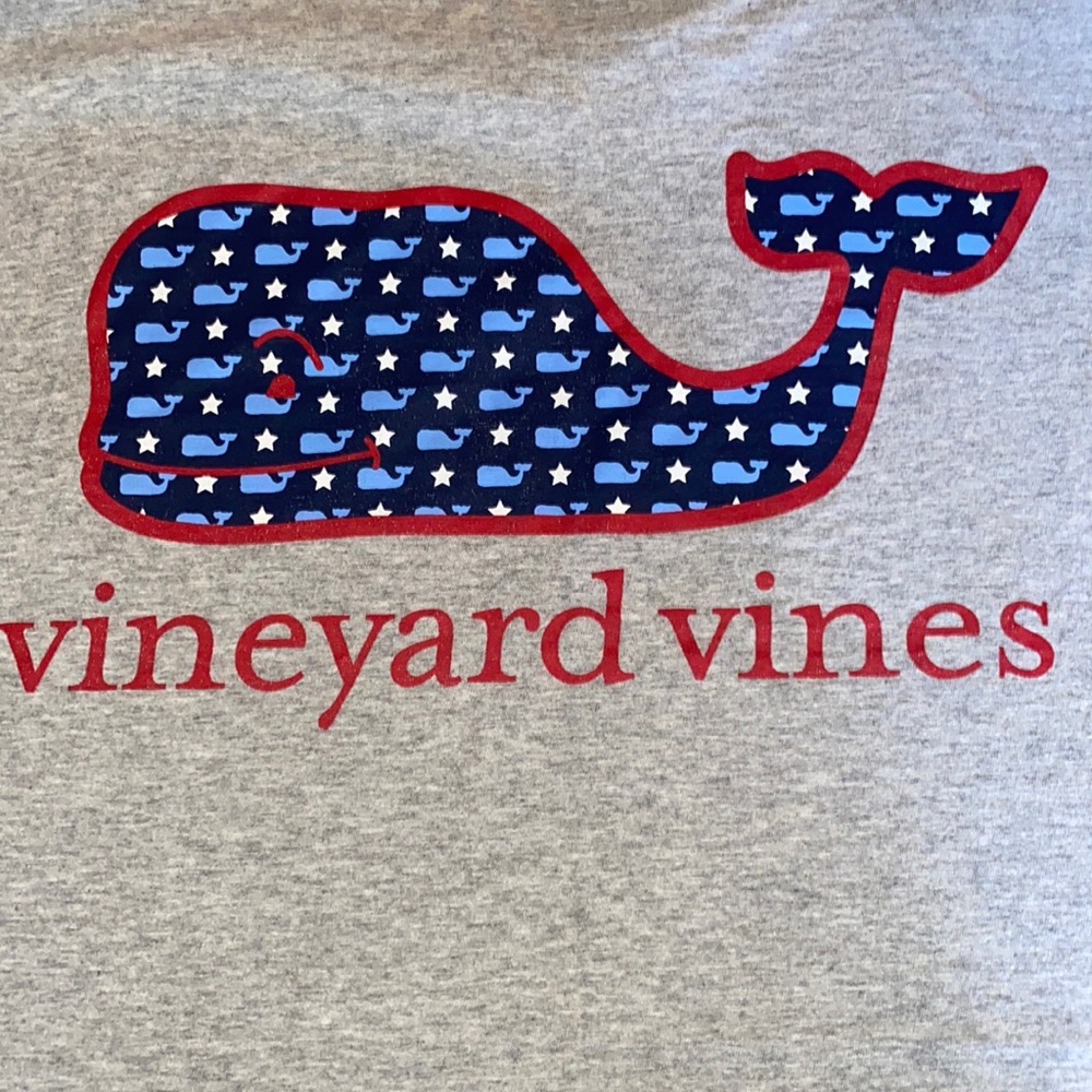 Vineyard Vines men’s T-shirt